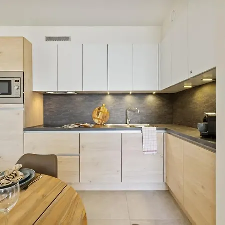 Huswell - Apartment With Natural Swimming Pool Middelkerke Extérieur photo