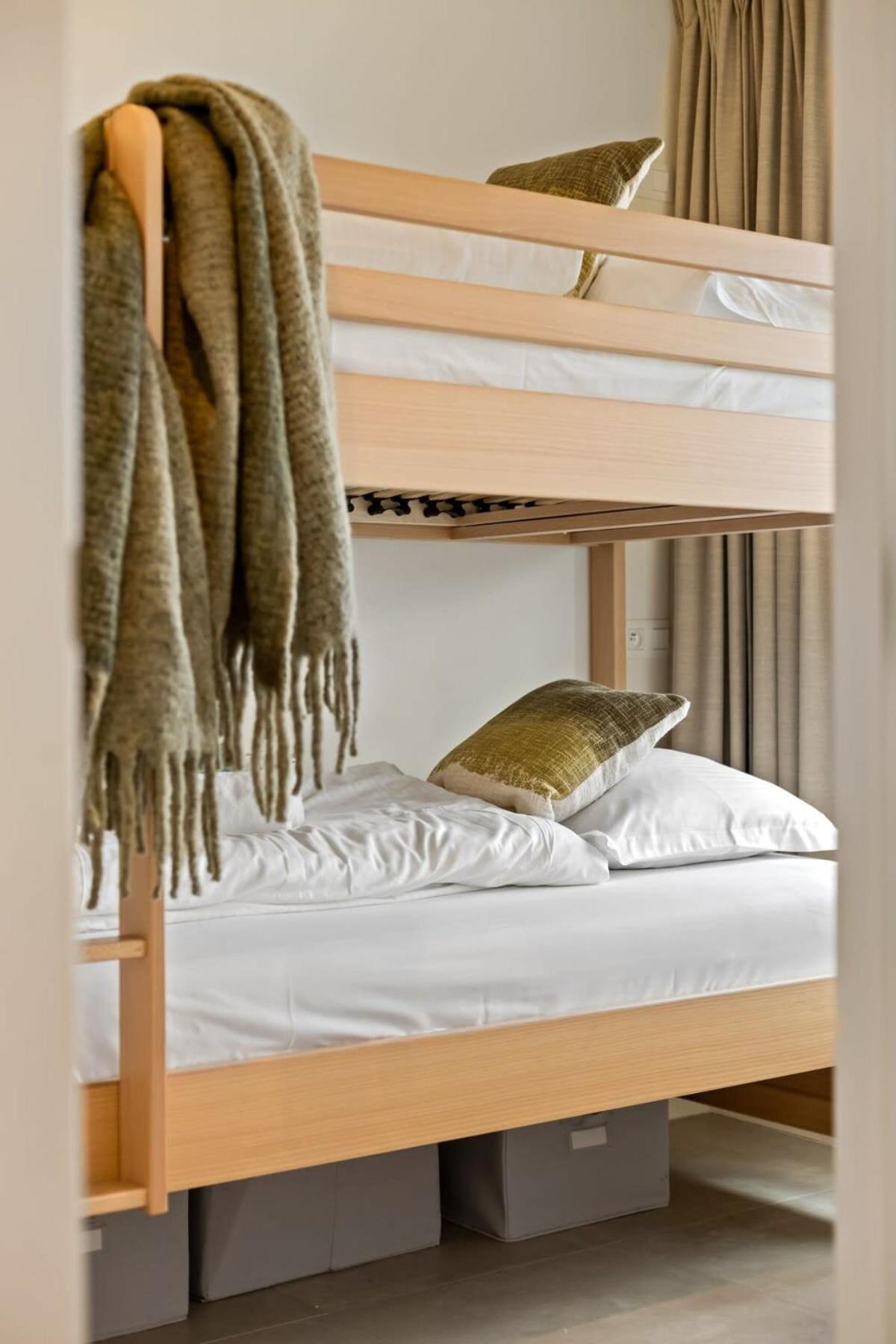 Appartement Huswell - With Natural Swimming Pool *